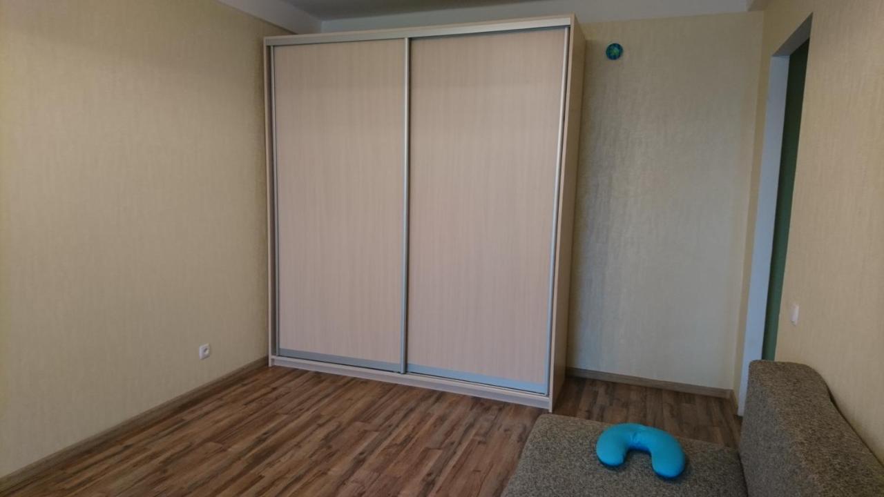 Comfortable Apartment On The River Bank 基輔 外观 照片
