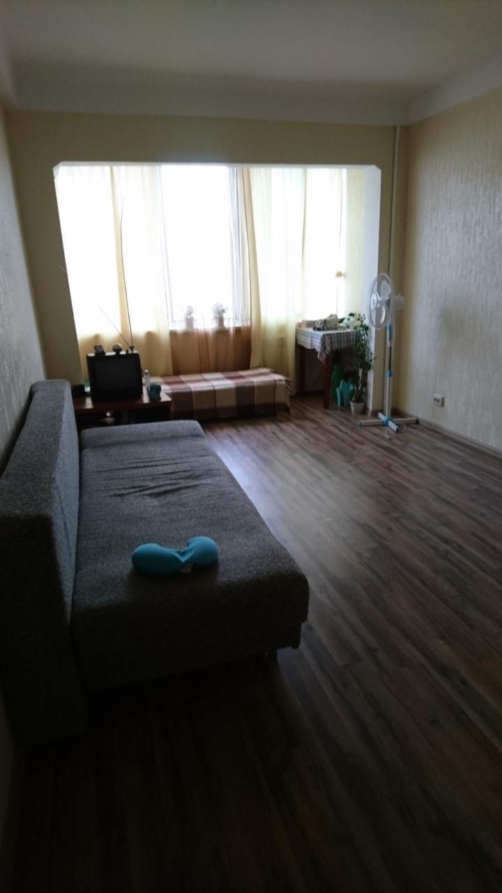 Comfortable Apartment On The River Bank 基輔 外观 照片
